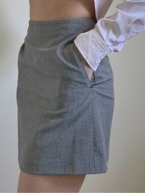 Aritzia Wilfred Houndstooth Miniskirt